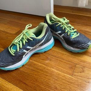 Asics Womens Gel Nimbus 18 Running Sneakers T650N